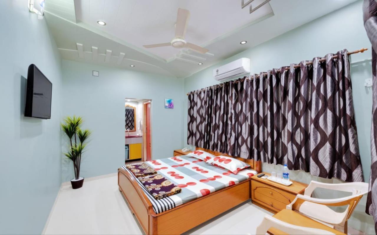 Hotel Ankit Virpur Dış mekan fotoğraf