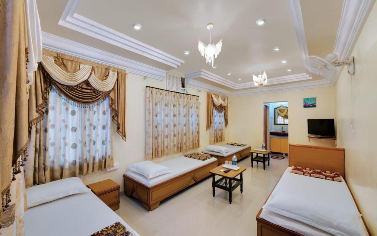 Hotel Ankit Virpur Dış mekan fotoğraf